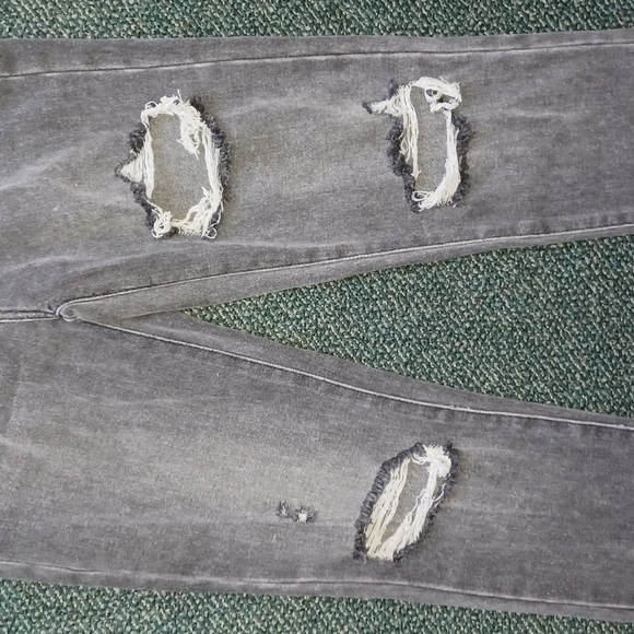 PacSun Los Angeles Faded Black Ripped Mom Jean Size 23 distressed new with tags - Picture 16 of 17